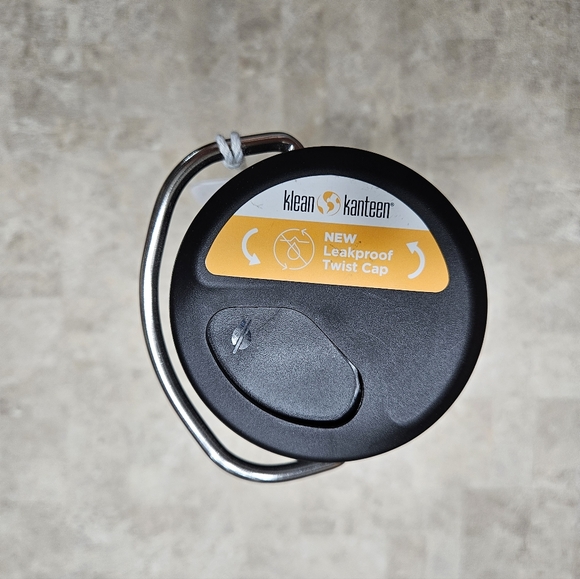 The North Face White 16 Oz Klean Kanteen - Picture 3 of 9